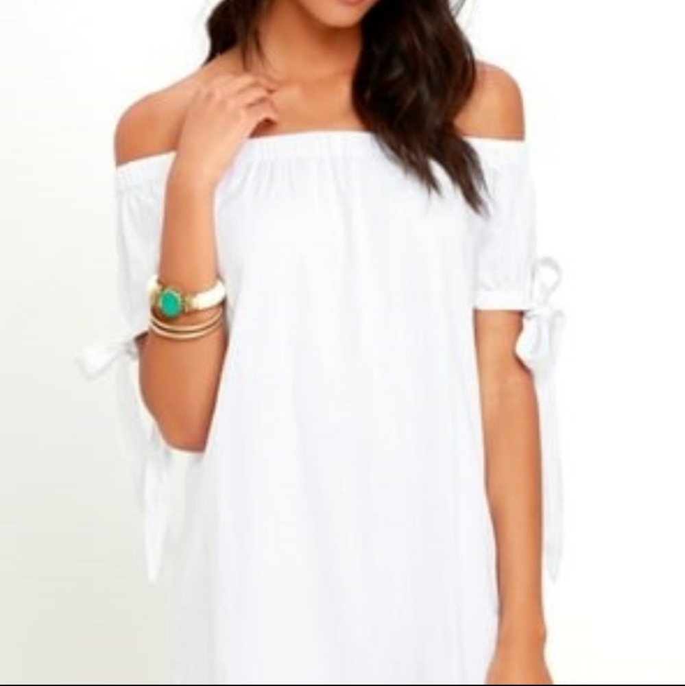 Lulus Al Fresco dress in white, size medium